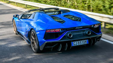 Lamborghini Aventador Ultimae Roadster - rear